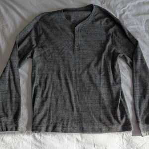 Old Navy Gray Waffle Knit Top